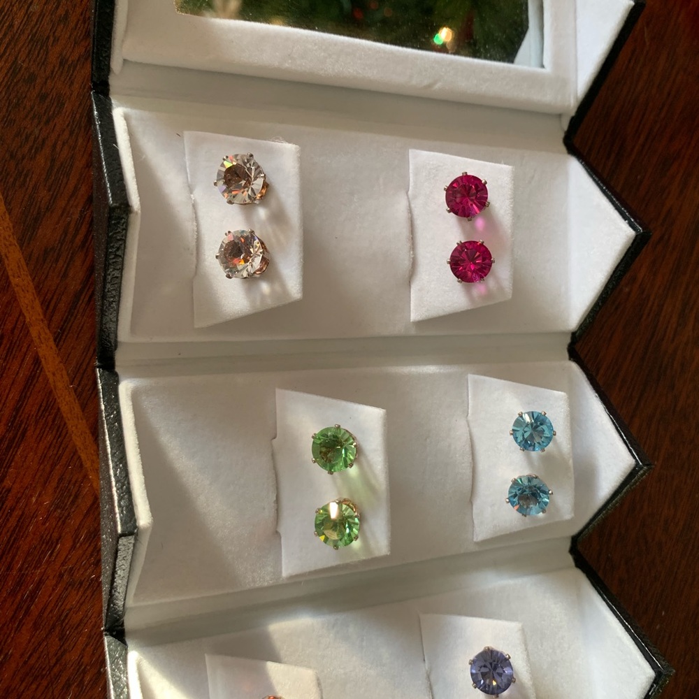 Swarovski Crystal Earring Set - Picture 9 of 12